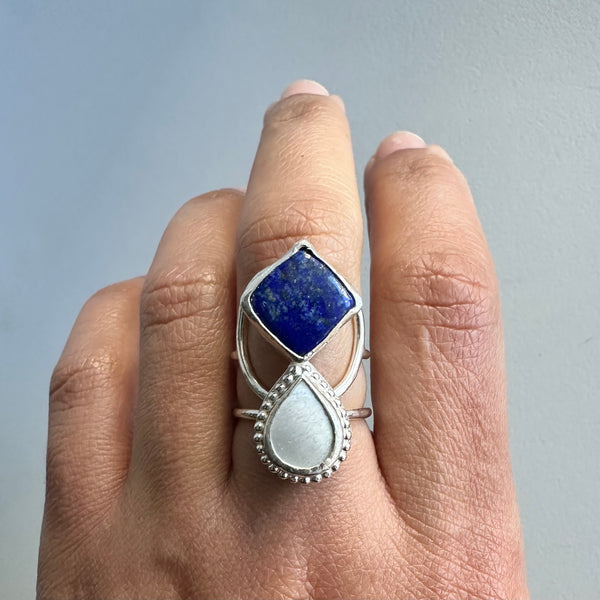 Lapislázuli + Mother of Pearl Ring