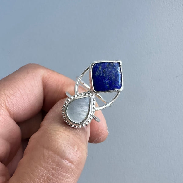 Lapislázuli + Mother of Pearl Ring