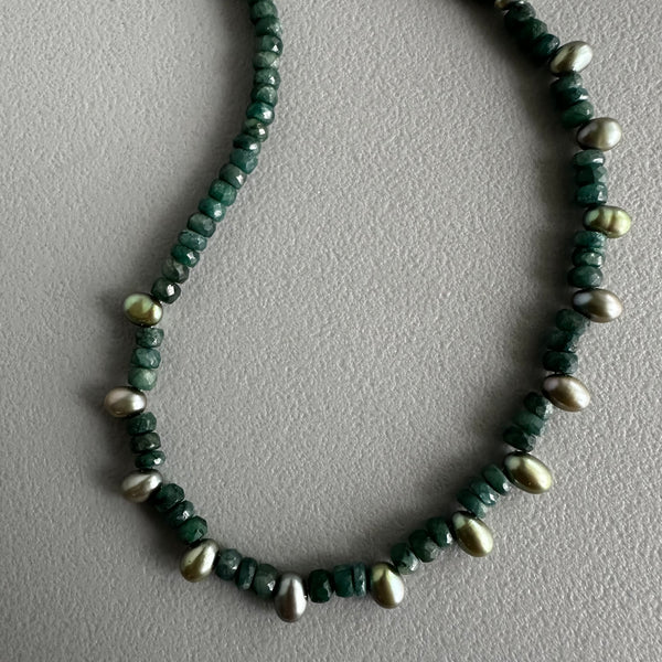 Emerald + Peacock Pearls Necklace (17.5”)