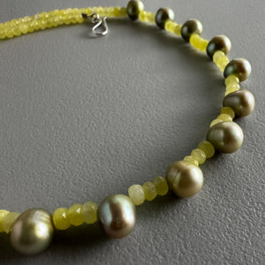 Butter Yellow and Pearl Necklace (19”)