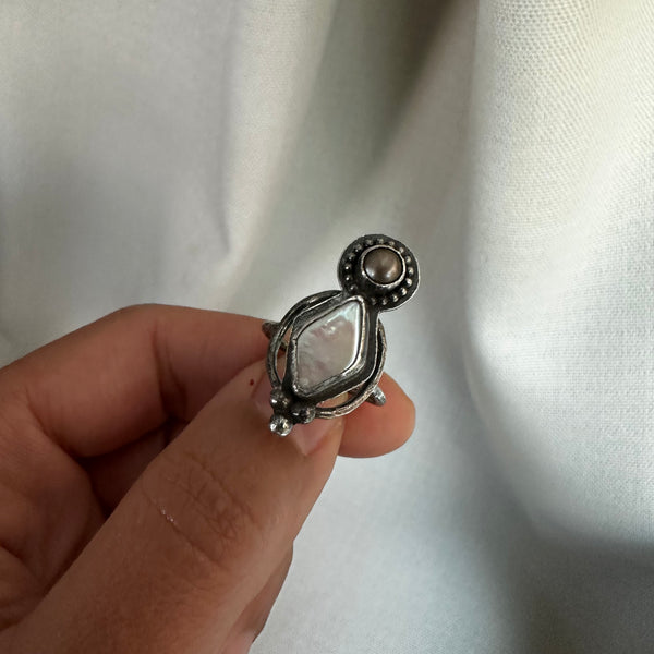 Pearl Totem Ring in Bronze