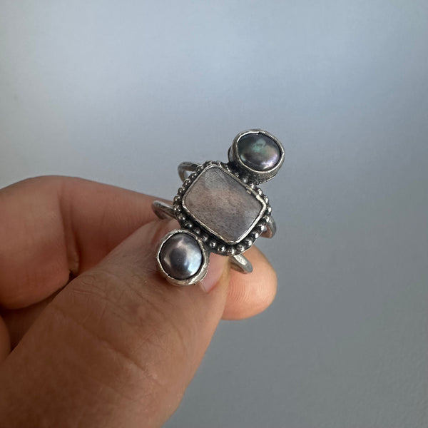 Black Pearl + Moonstone