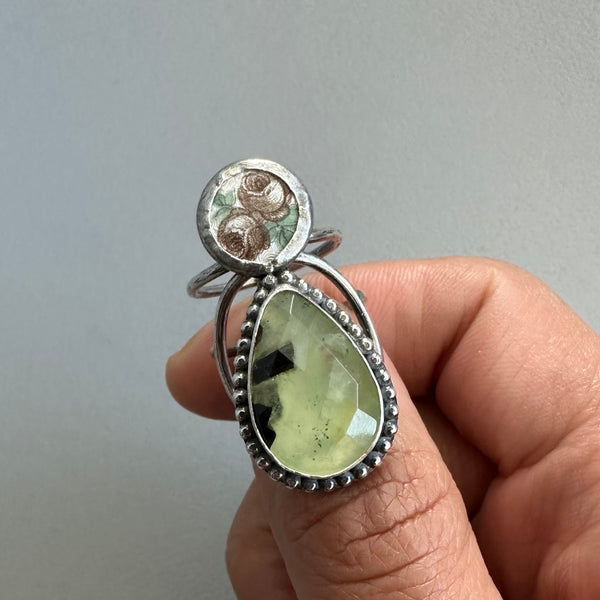 Prehnite + Vintage Flowers Ring