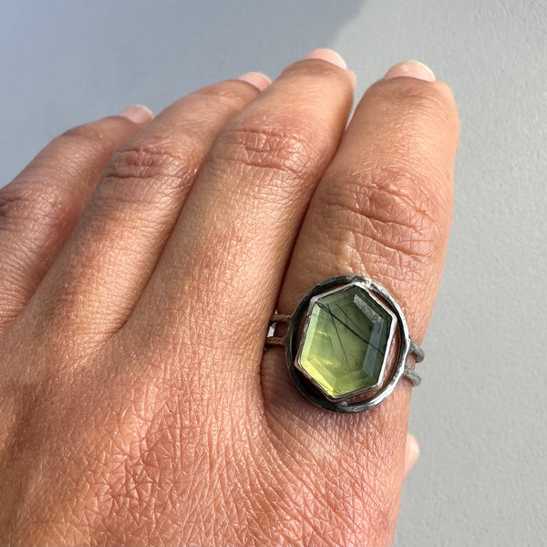 Tourmalinated Prehnite Ring