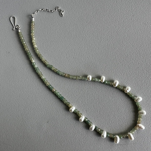 Green Quartz + White Pearl Choker (15”)