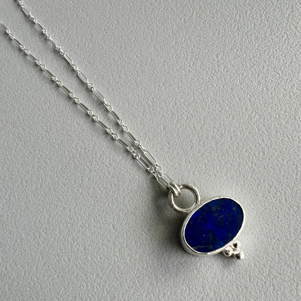 Oval Lapislázuli Pendant