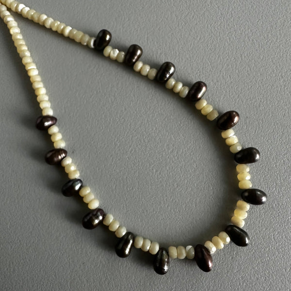 Neutral + Chocolate Pearls Necklace (20.5”)