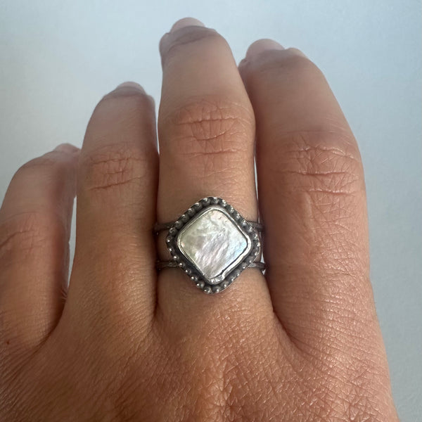 Pearl Square Ring