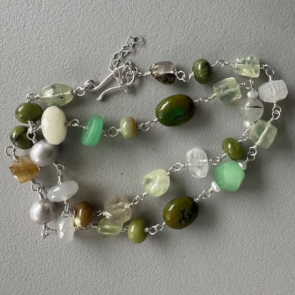 Confetti Necklace in Green