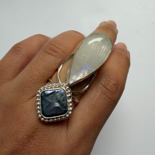 Moonstone + Pearl