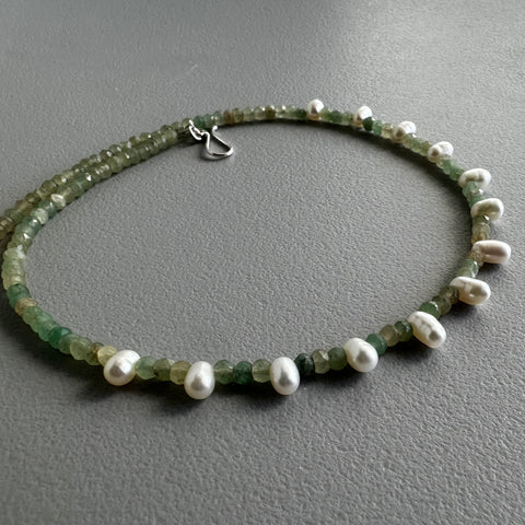 Green Quartz + White Pearl Choker (15”)