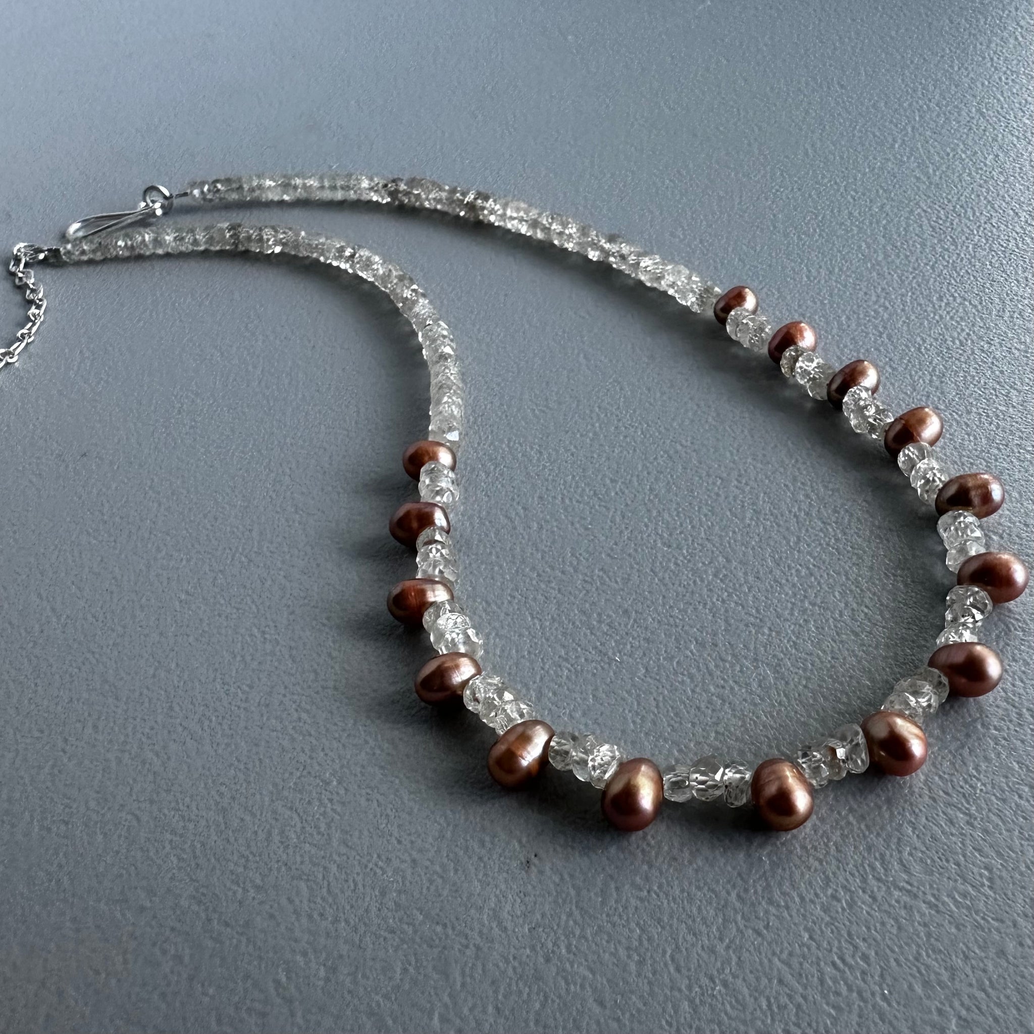 Iced Copper Pearls Choker (15”)