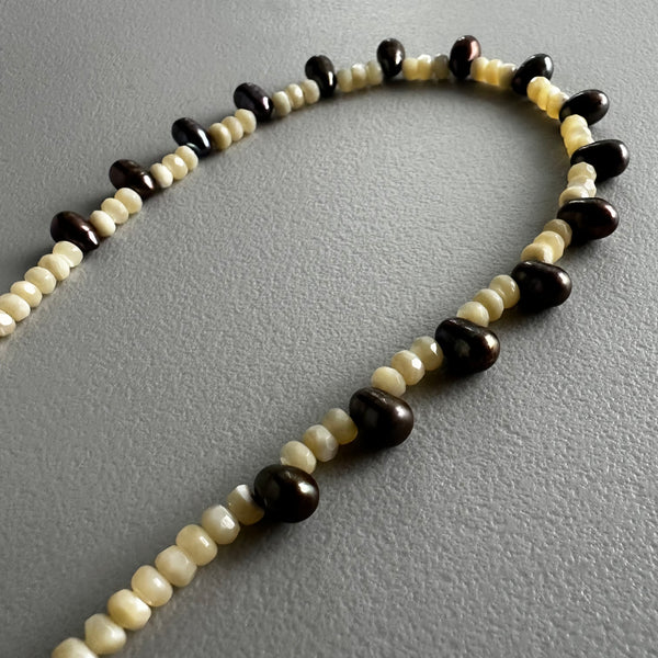 Neutral + Chocolate Pearls Necklace (20.5”)