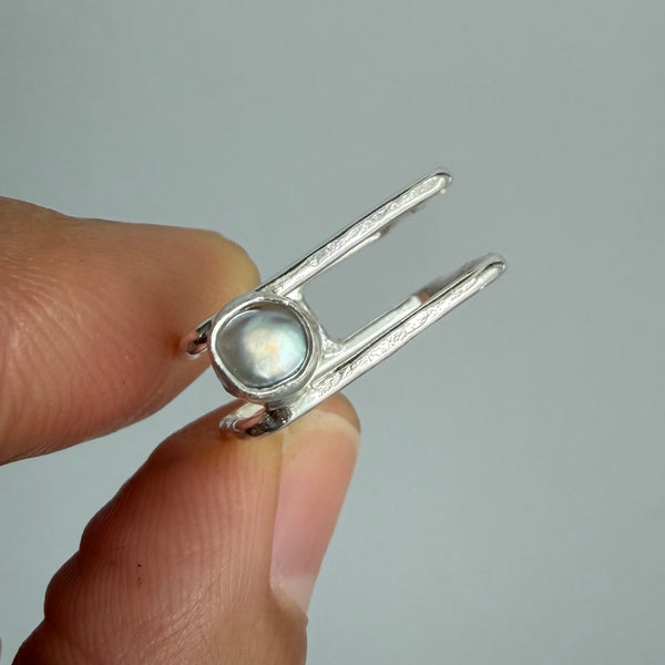 Light Gray Pearl Ring