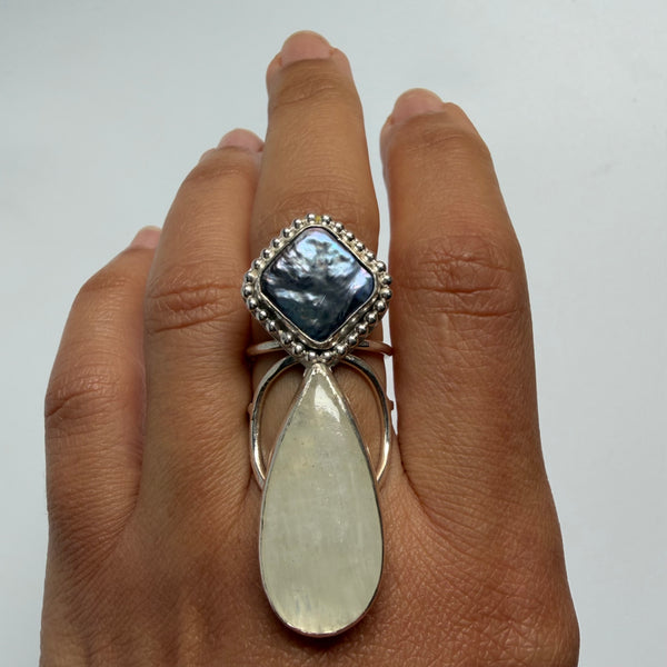 Moonstone + Pearl