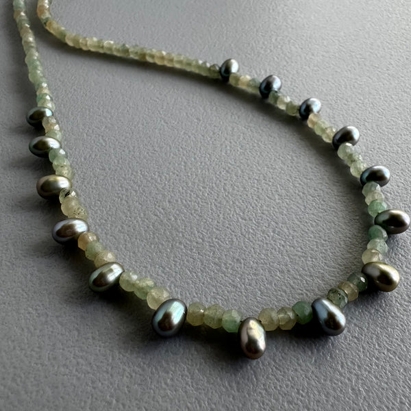 Green Quartz + Peacock Pearls (16.5”)