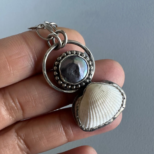 Shell Pendant 2