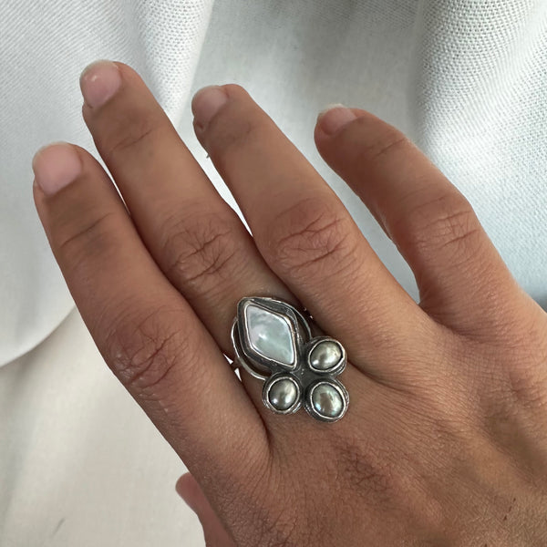 Fleur de Lis Ring