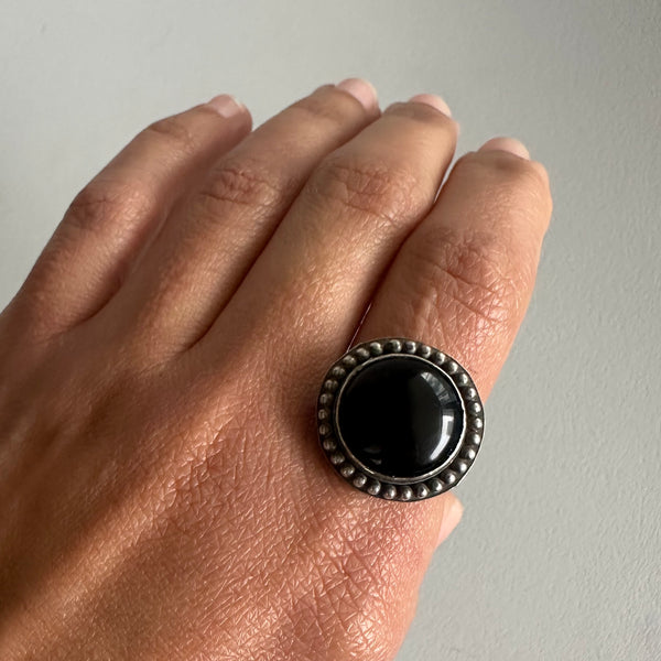 Round Onyx Ring