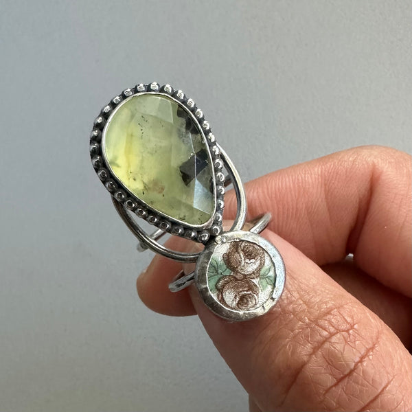 Prehnite + Vintage Flowers Ring