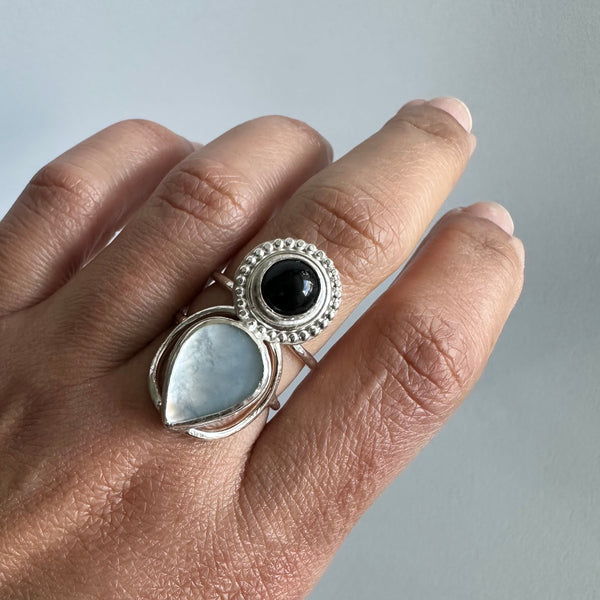 Onyx + Mother of Pearl Ring