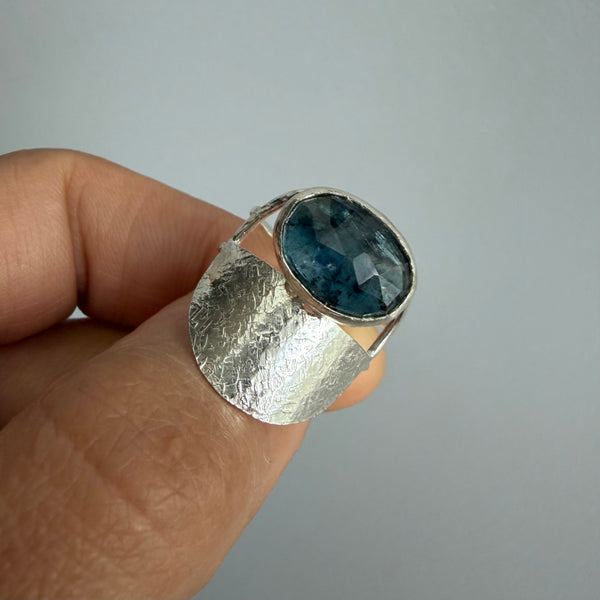 Moss Kyanite Half Shield Ring