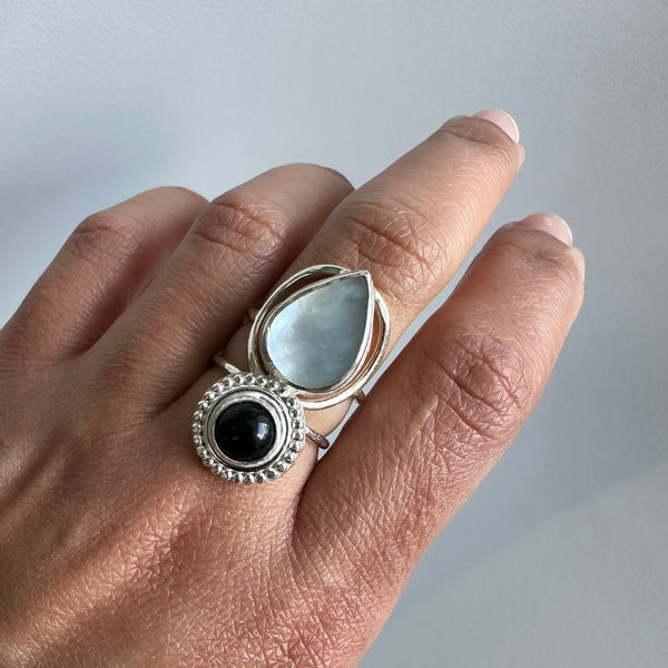 Onyx + Mother of Pearl Ring