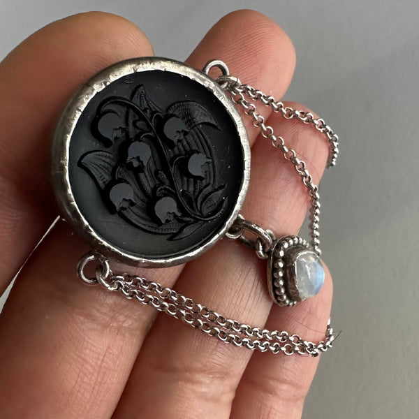 Victorian Button Brooch