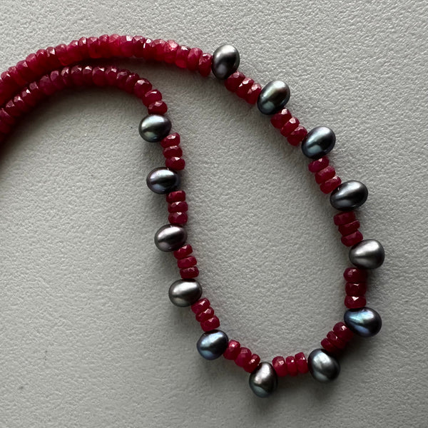 Indian Ruby + Pearl Choker (16”)