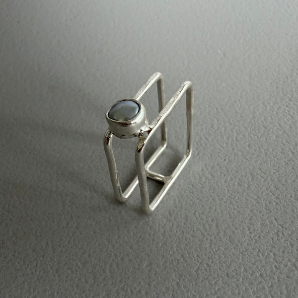 Light Gray Pearl Ring