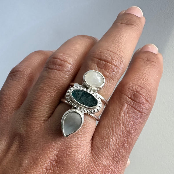 Kyanite Moonstone MoP Ring